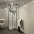 Dusche / WC Dusche / WC